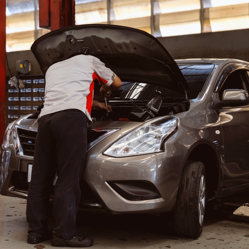 How often should you service a car? | Ageas - Ageas