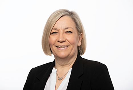 Headshot of Caroline King, Customer Operations Director