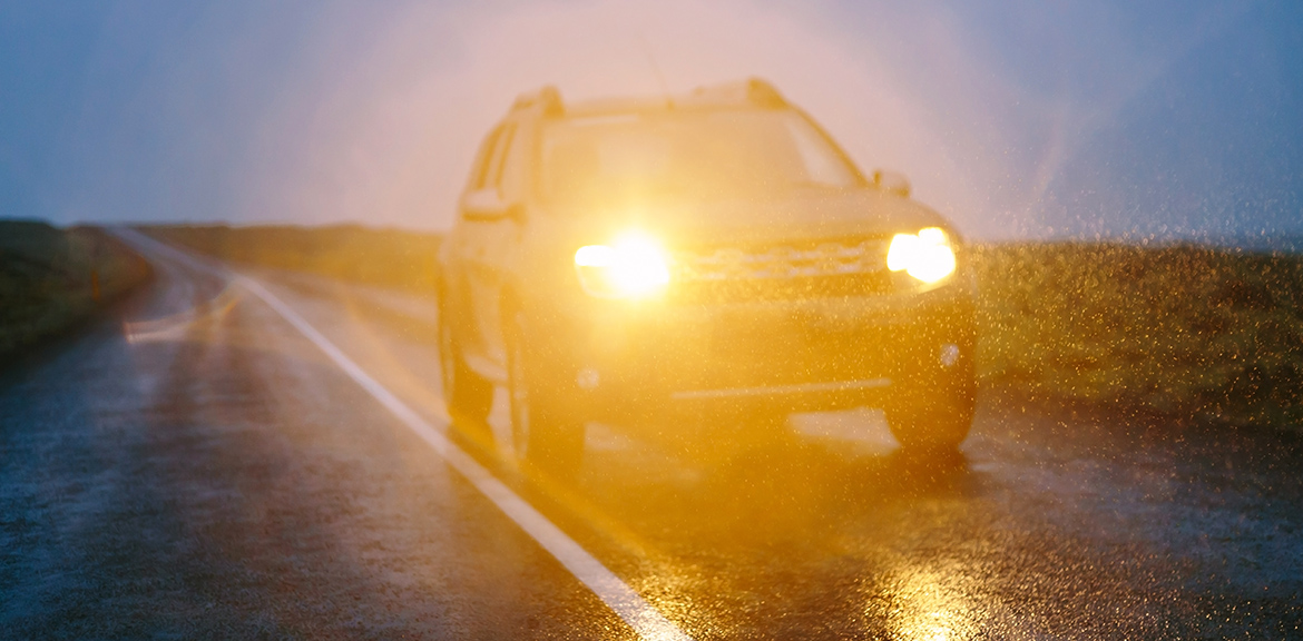 Are car headlights too bright? - Ageas