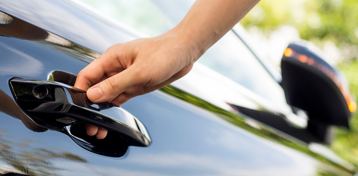 Does Keyless Entry Make Sense ? Here's Why Not