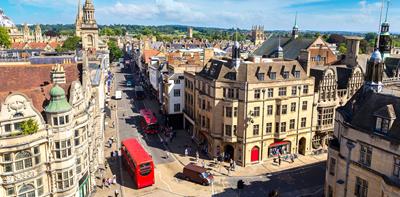 oxford centre sunny buses roads